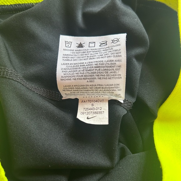 Nike Pro Shorts - Picture 4 of 5